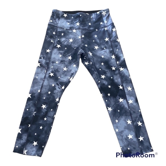 VOGO Athletics High Waisted Blue & Stars America Theme cropped Leggings | Small - Picture 1 of 11